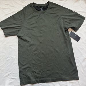 NWT Fabletics Mens T-shirt